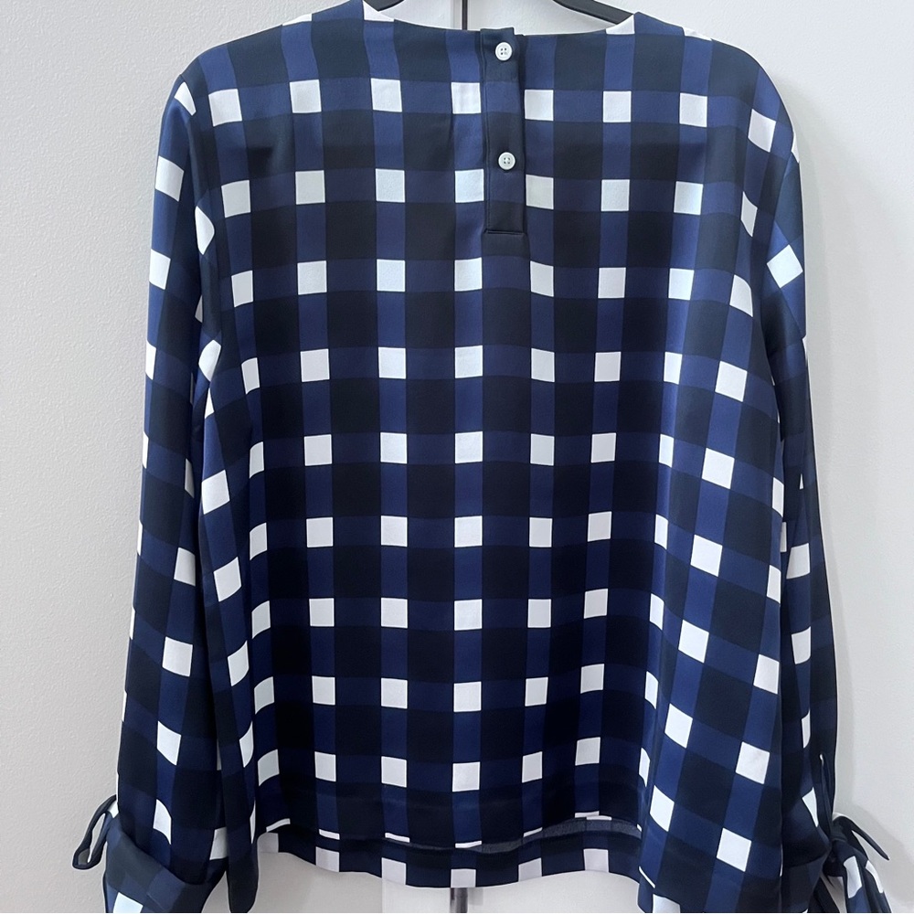 Banana Republic Navy and White Gingham Satin Crewneck Blouse - Picture 6 of 9